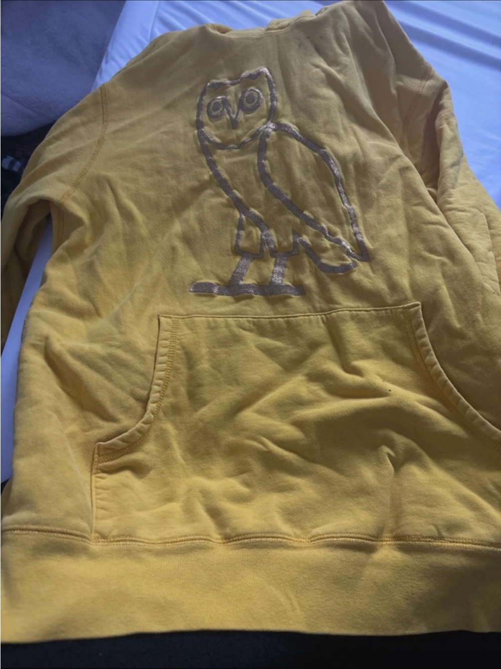 OVO Men's Yellow Crewneck Sweatshirt with Owl Logo